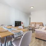 Bright In Maracena Apartman